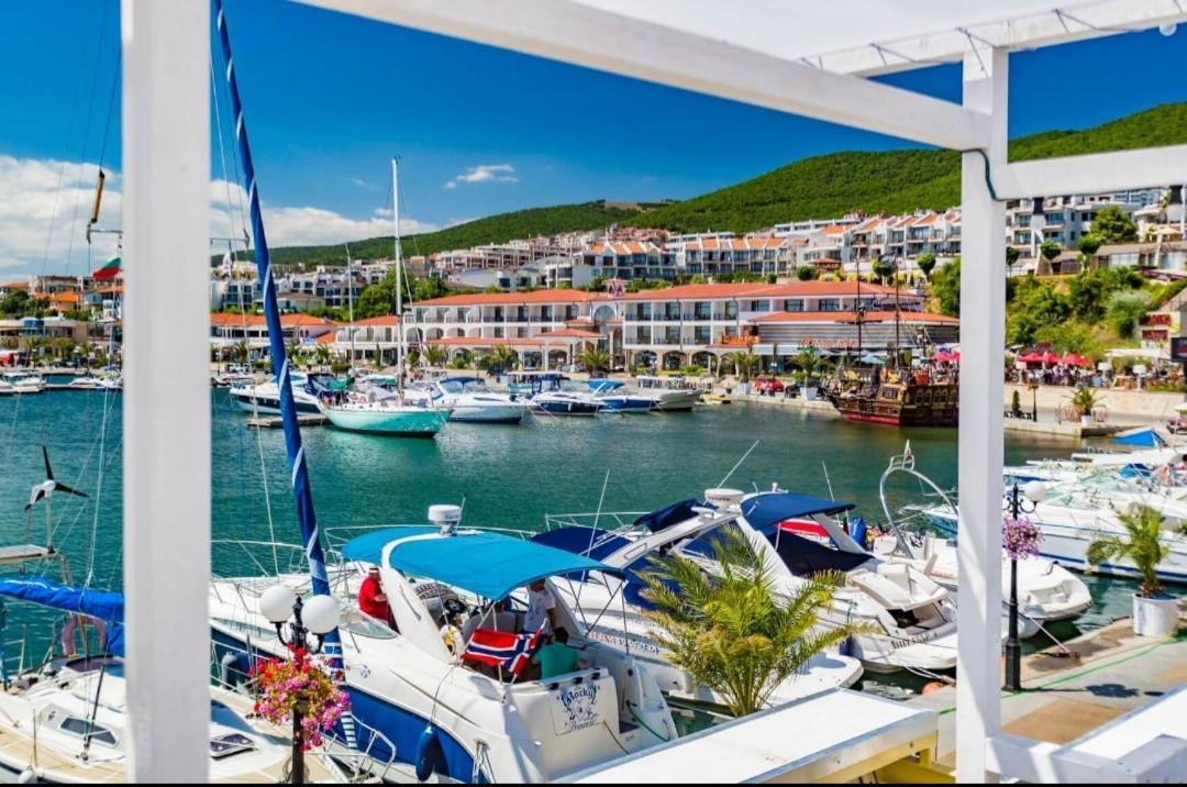 La Terrace Sea View Apartment Sveti Vlas Ngoại thất bức ảnh
