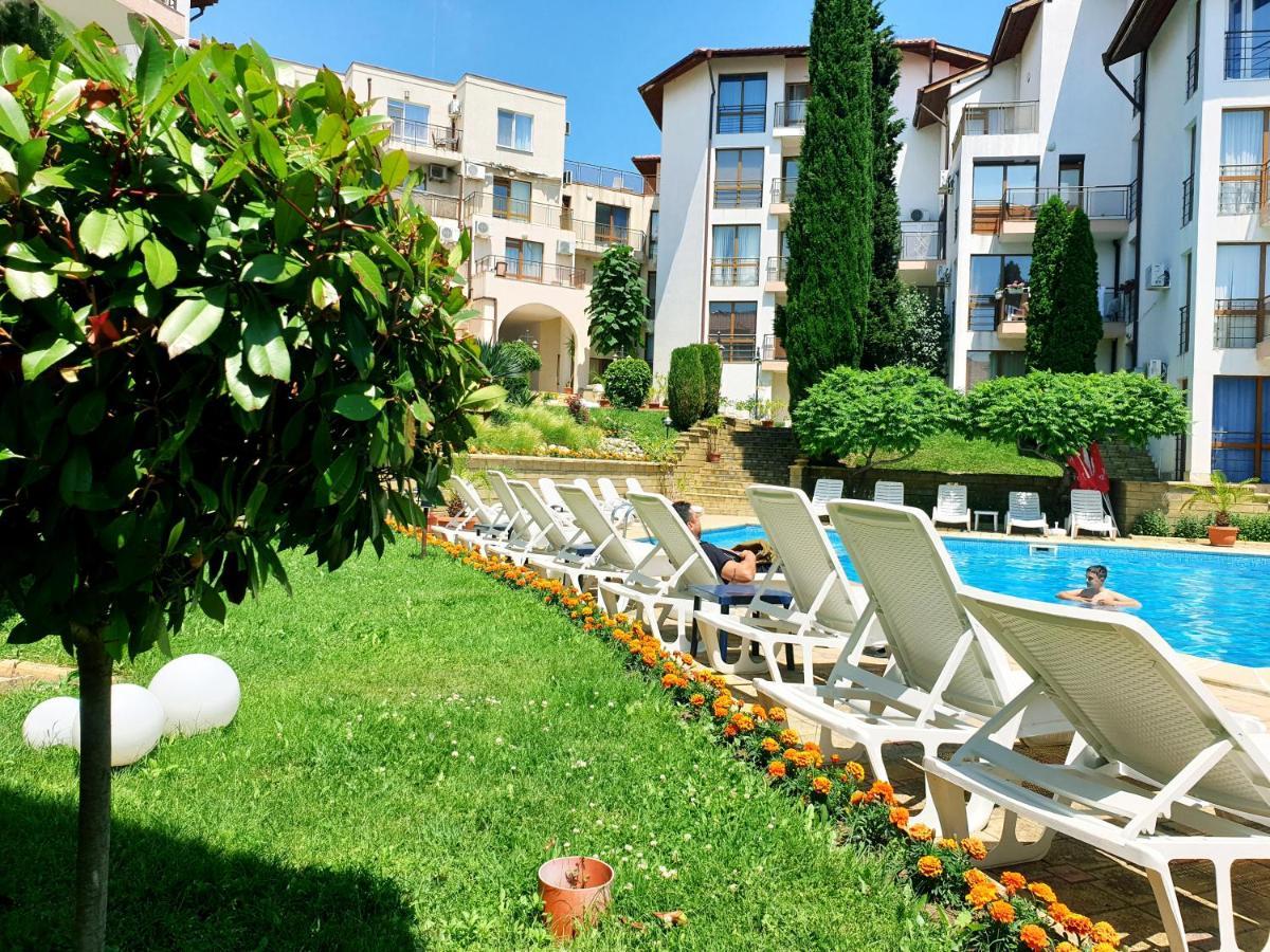 La Terrace Sea View Apartment Sveti Vlas Ngoại thất bức ảnh