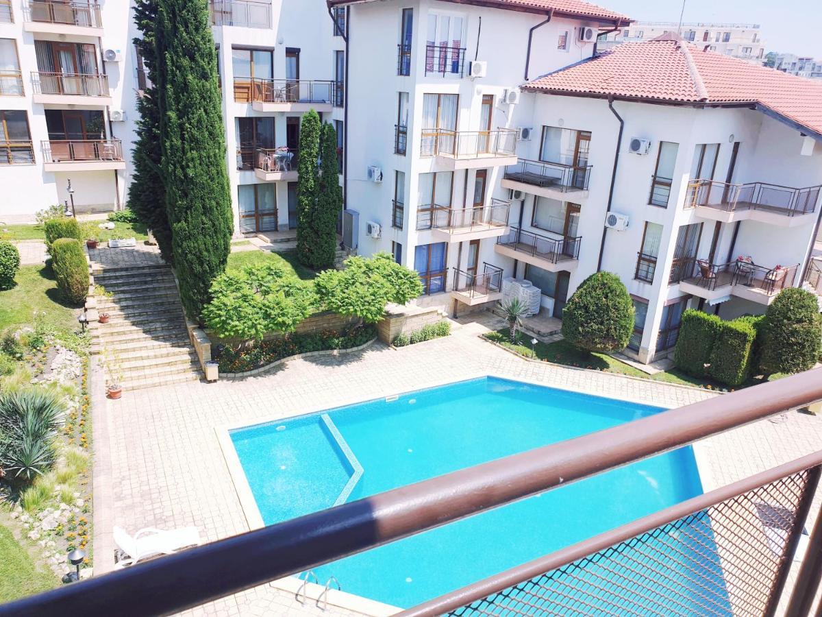 La Terrace Sea View Apartment Sveti Vlas Ngoại thất bức ảnh