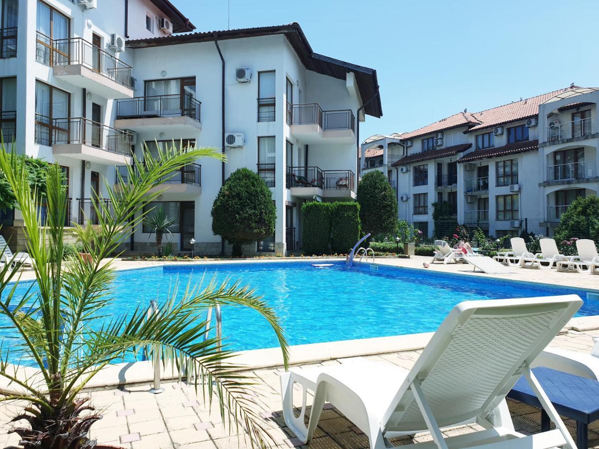 La Terrace Sea View Apartment Sveti Vlas Ngoại thất bức ảnh