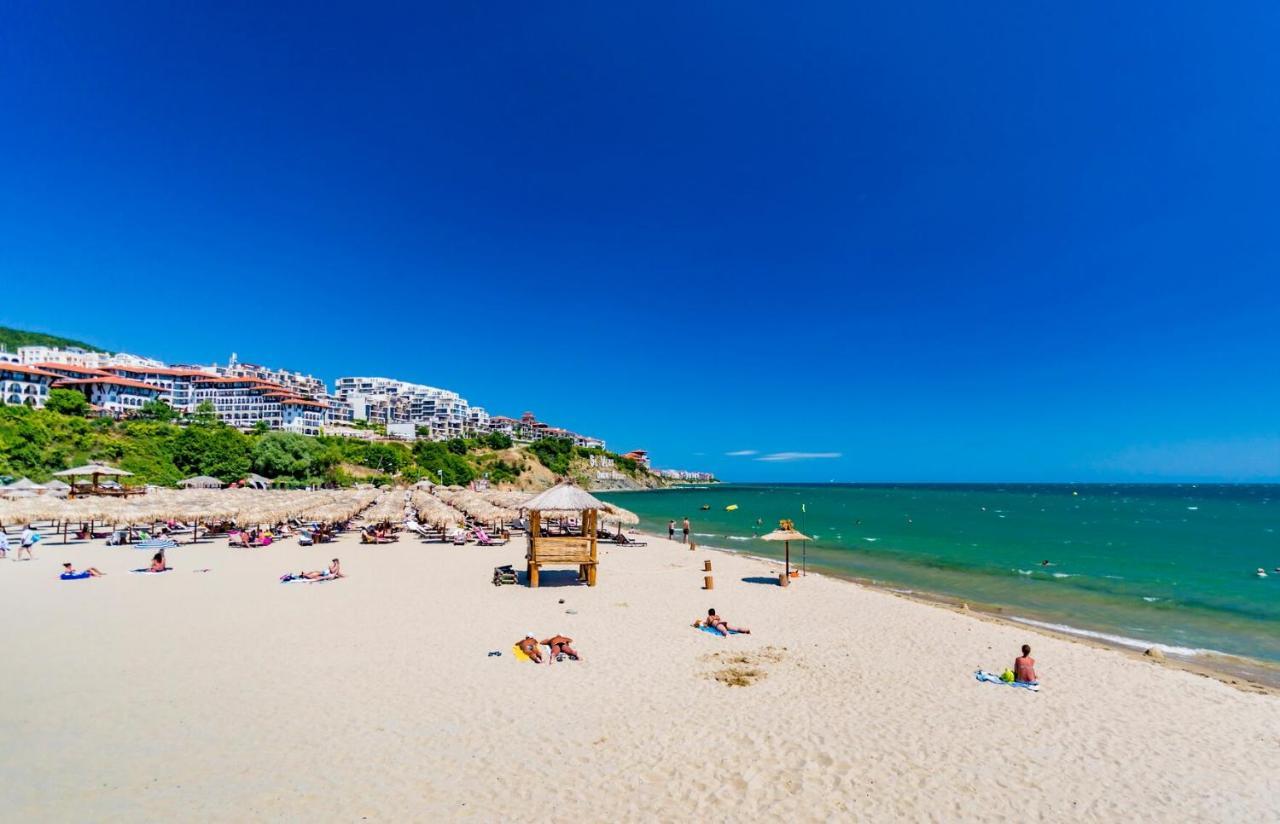 La Terrace Sea View Apartment Sveti Vlas Ngoại thất bức ảnh
