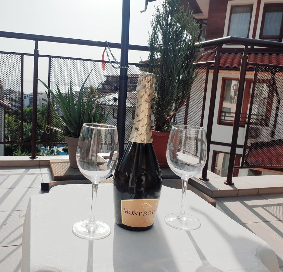La Terrace Sea View Apartment Sveti Vlas Ngoại thất bức ảnh